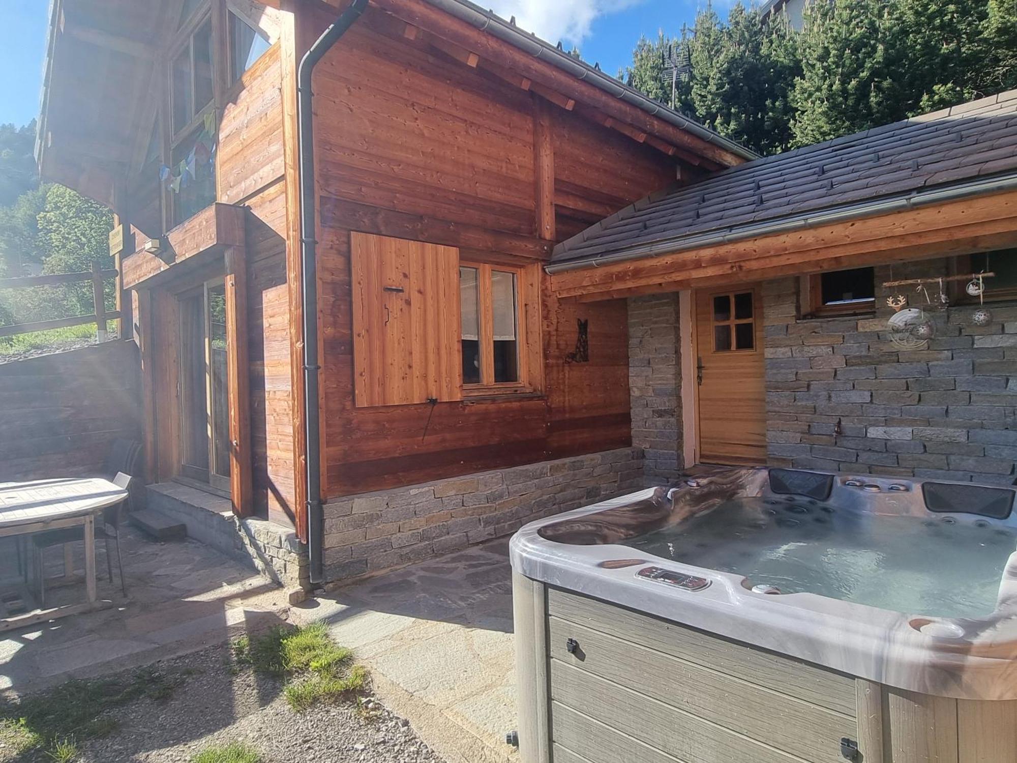 Chalet 6 Pers Avec Spa, Terrasse Plein Sud A Saint-Michel-De-Chaillol - Fr-1-393-22 Luaran gambar